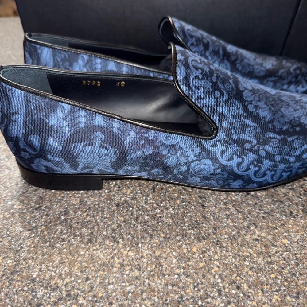 NIB Versace Barocco Print Slippers Loafers EU 42 US 9 Navy Nero Made in Italy